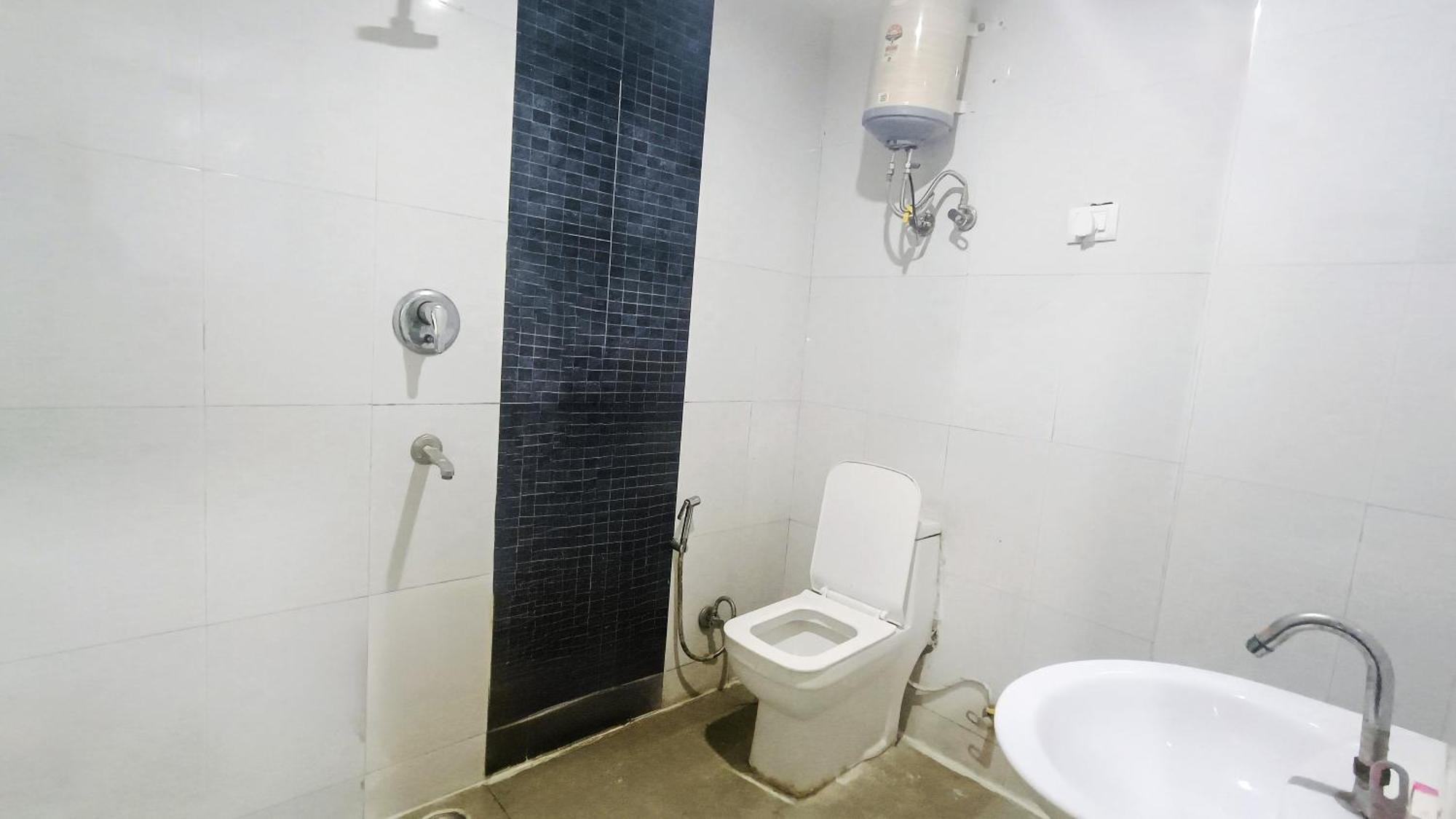 Hotel Maharaja Inn - Lajpat Nagar I New Delhi Ngoại thất bức ảnh