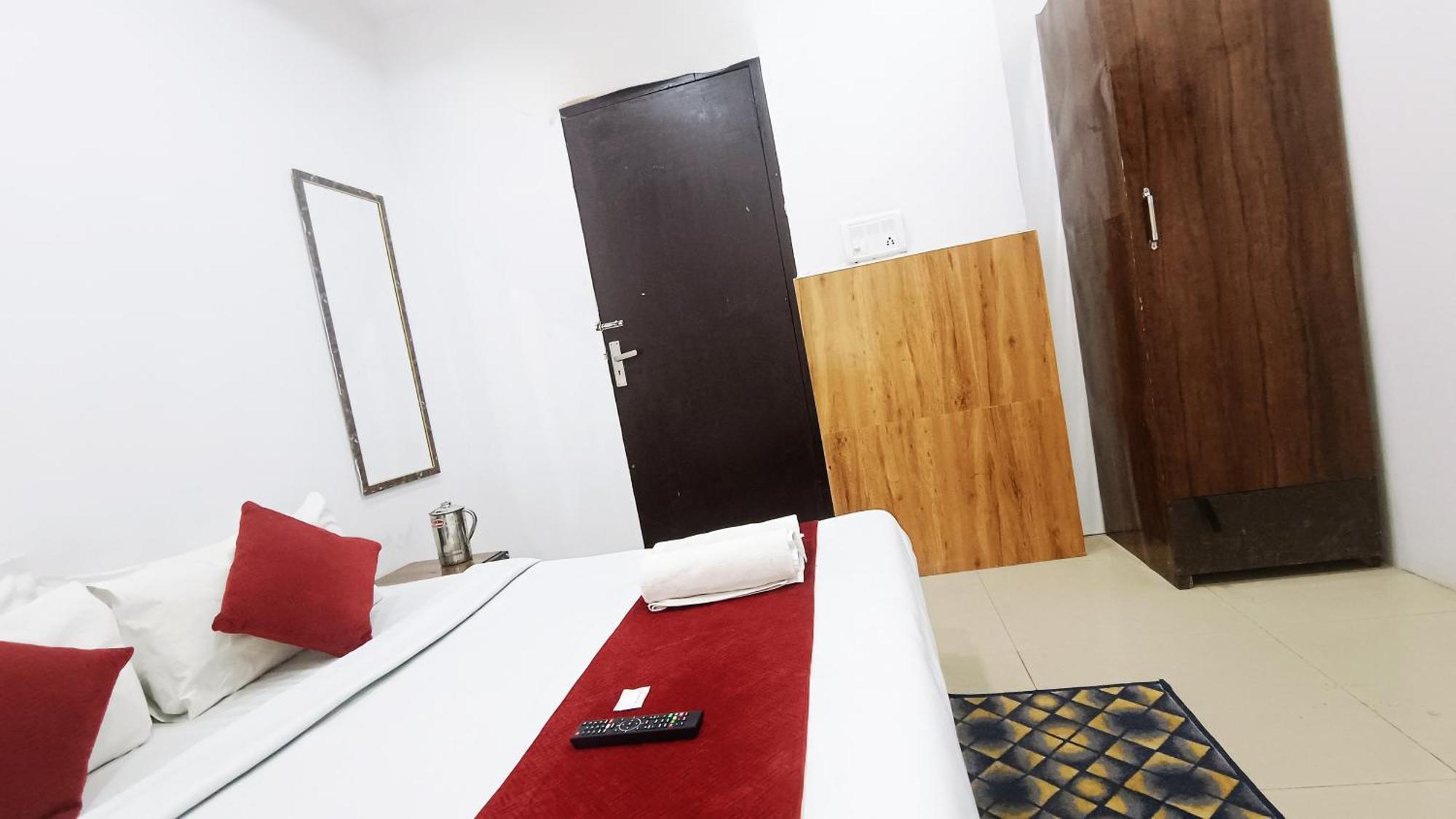 Hotel Maharaja Inn - Lajpat Nagar I New Delhi Ngoại thất bức ảnh