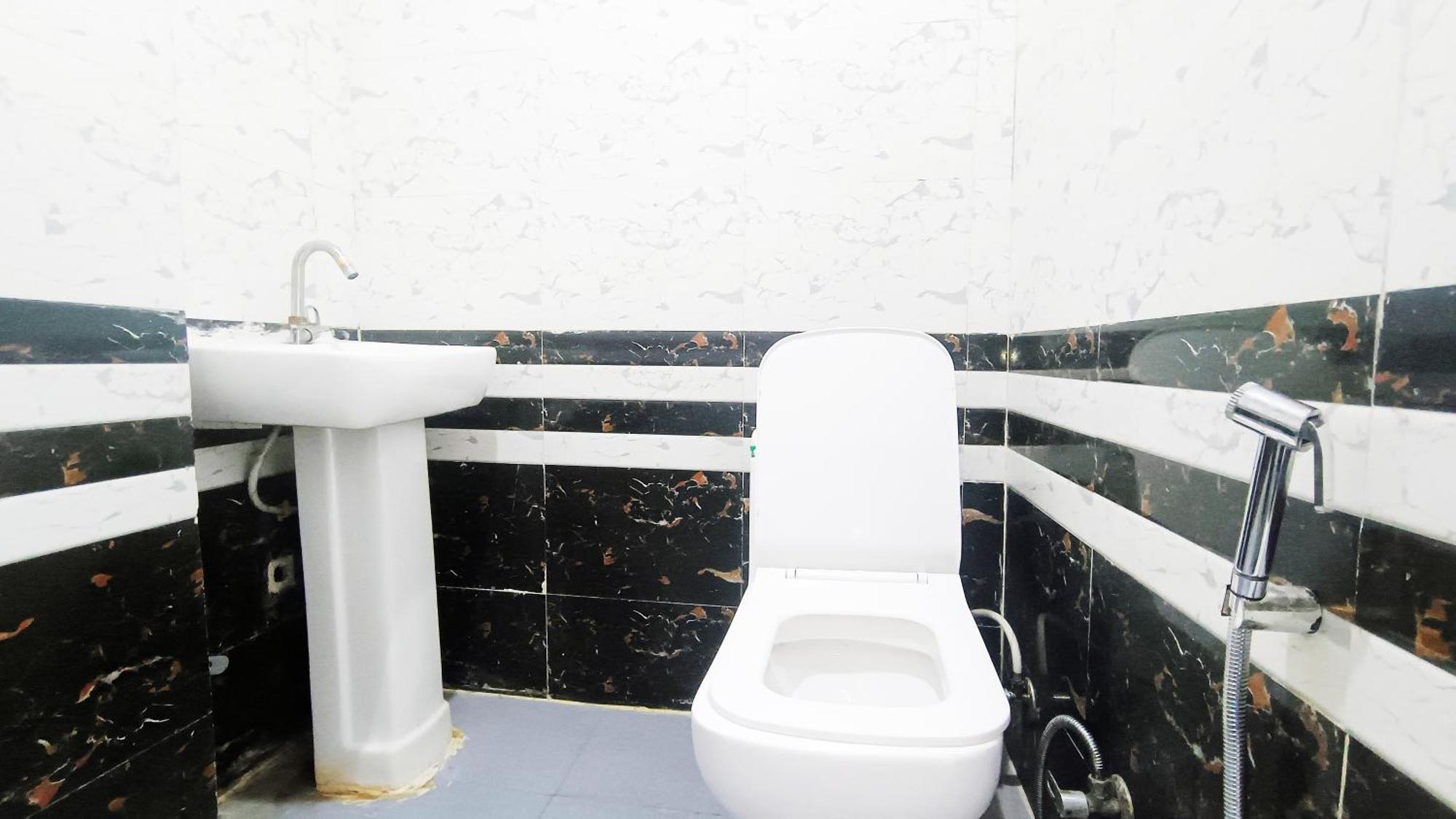 Hotel Maharaja Inn - Lajpat Nagar I New Delhi Ngoại thất bức ảnh