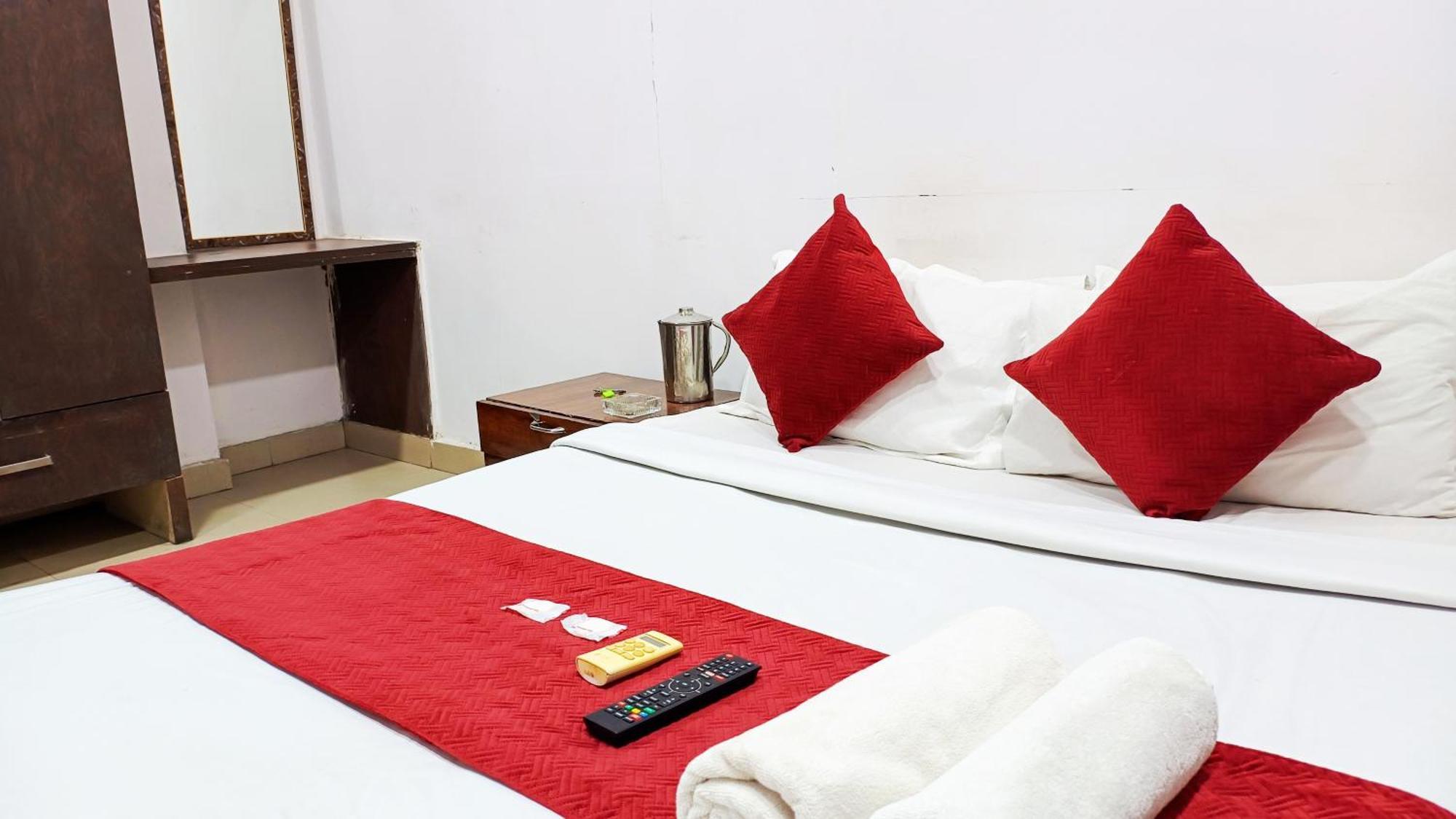 Hotel Maharaja Inn - Lajpat Nagar I New Delhi Ngoại thất bức ảnh